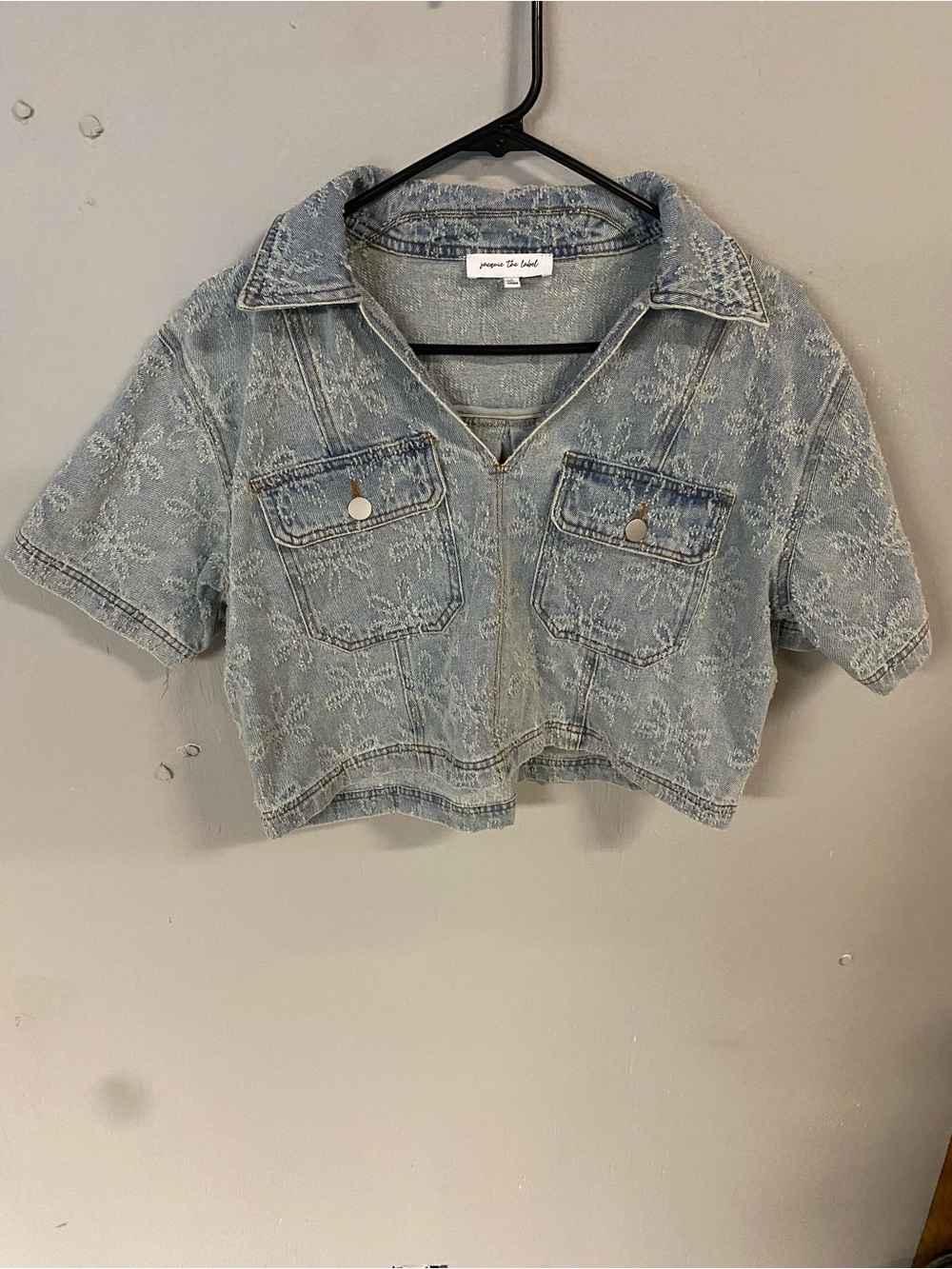 Jacquie Light Wash Denim Cropped women’s large denim top